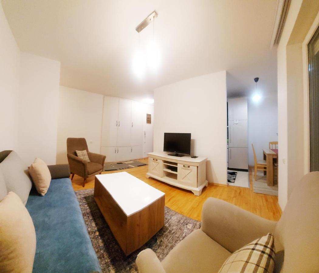 Apartment 31 Пристина Екстериор снимка